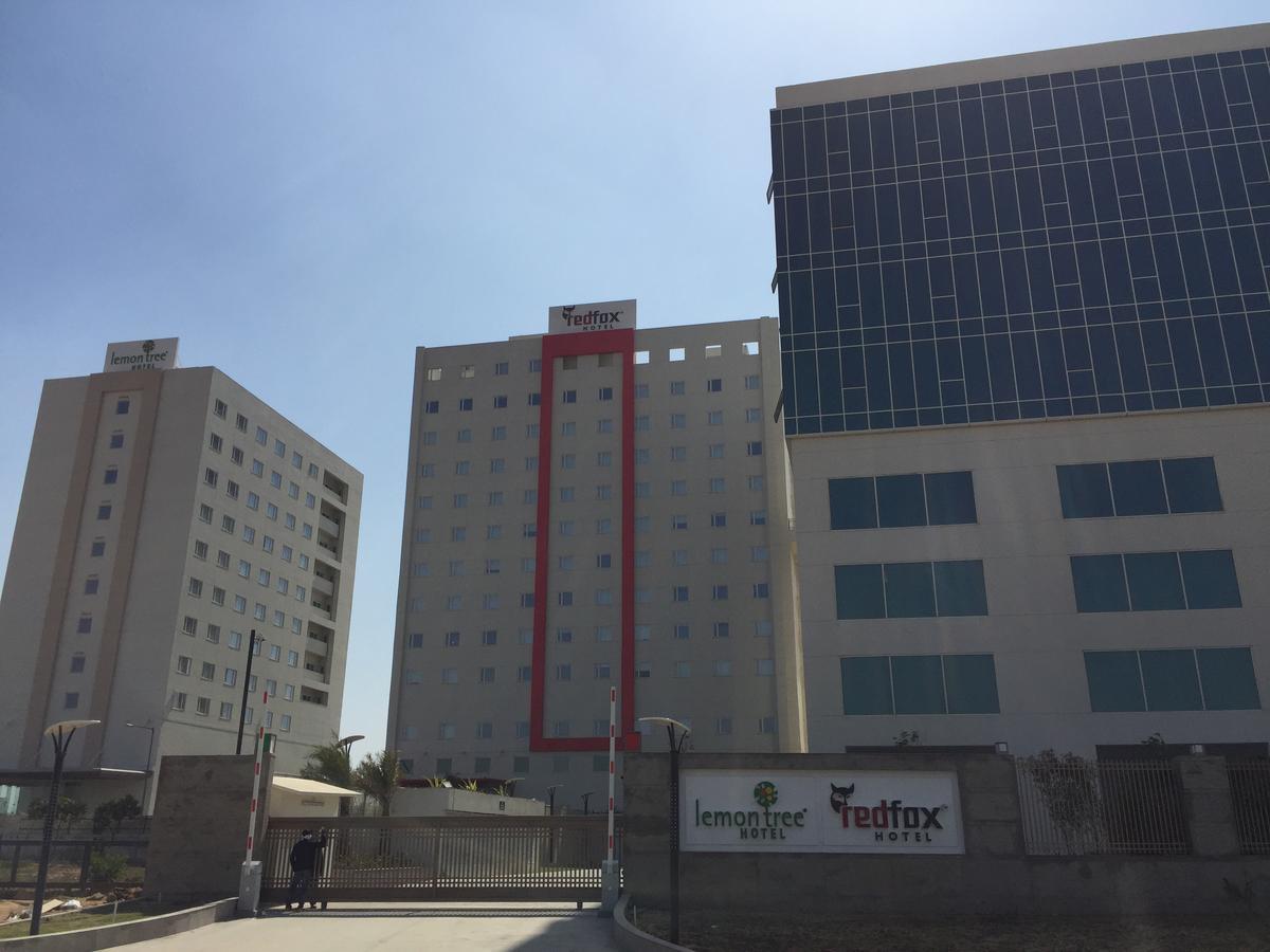 Red Fox By Lemon Tree Hotels, Sector 60, Gurugram Gurgaon Exterior foto