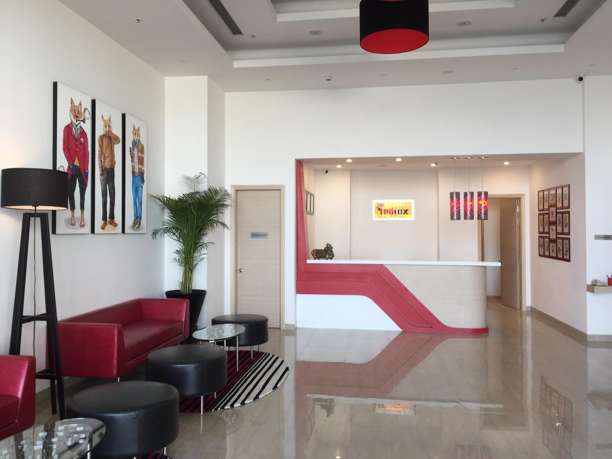 Red Fox By Lemon Tree Hotels, Sector 60, Gurugram Gurgaon Exterior foto